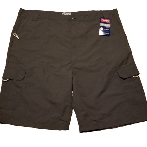 wrangler performance hybrid cargo shorts
